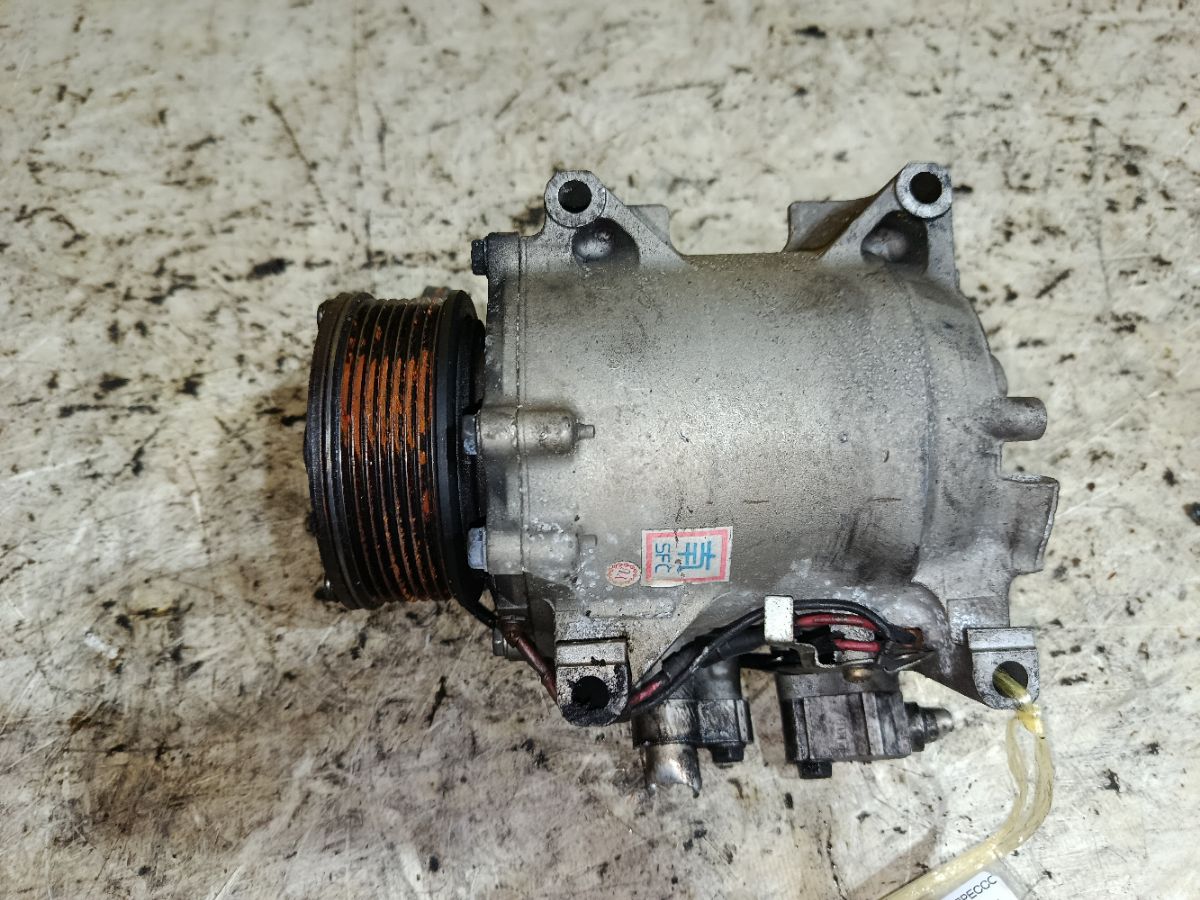 Компрессор кондиционера на Honda Cr-V RD5 K20A Фото 2