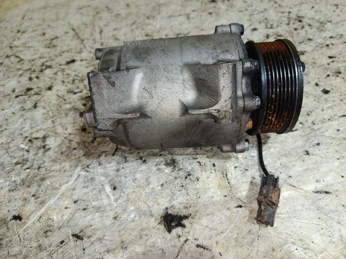 Компрессор кондиционера на Honda Cr-V RD5 K20A Фото 3