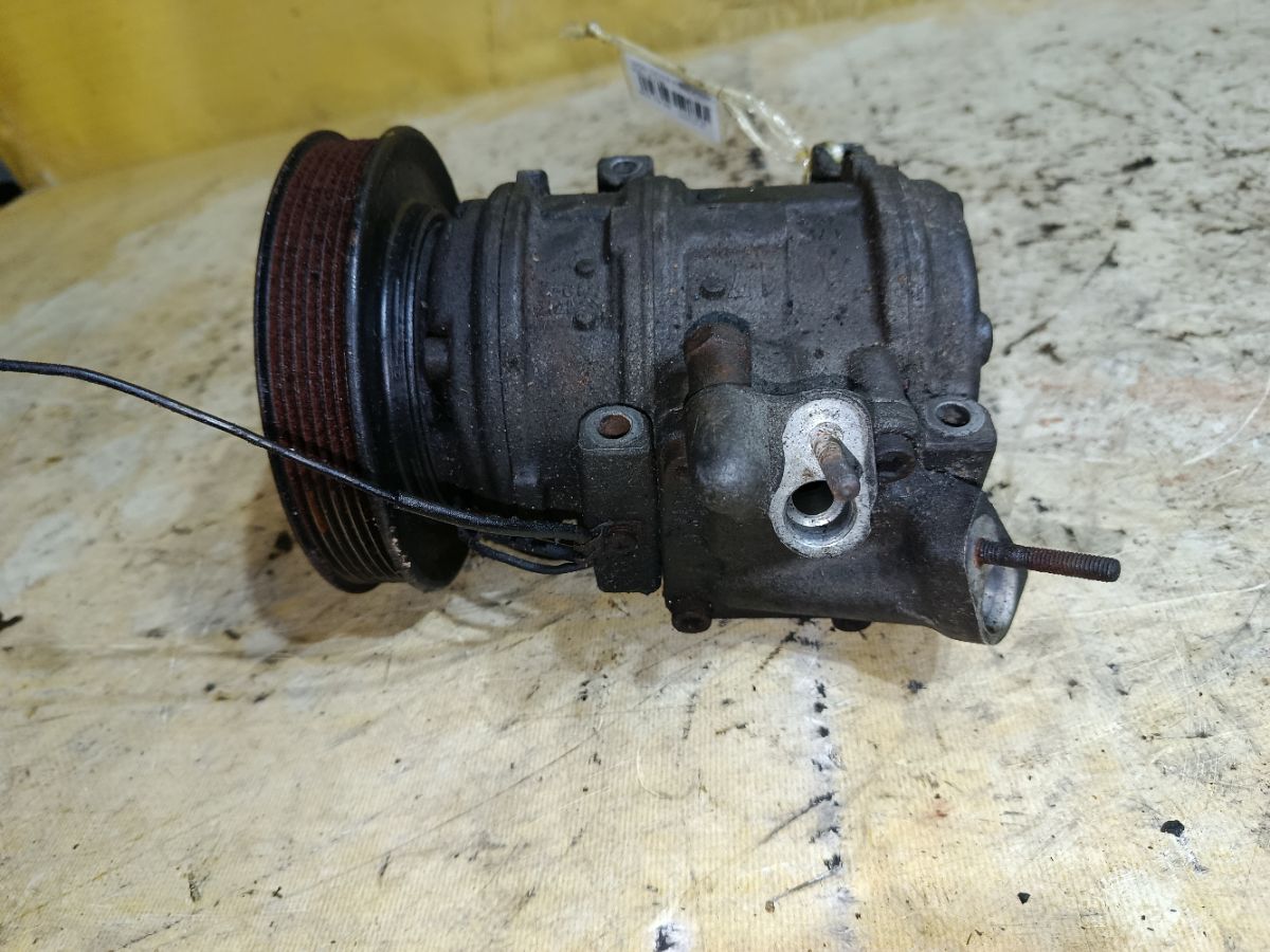 Компрессор кондиционера на Honda Odyssey RA1 F22B Фото 5