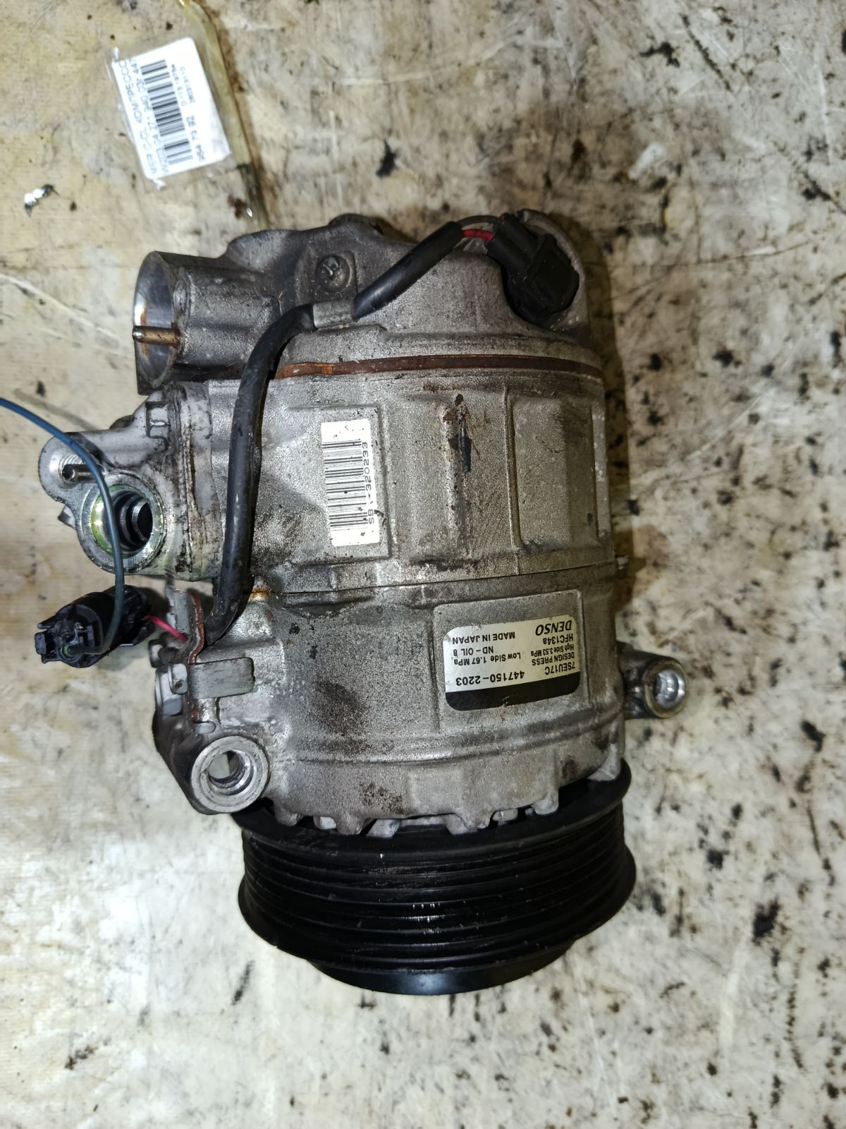 Компрессор кондиционера на Mercedes-Benz C-Class W203.042 271.940 Фото 2