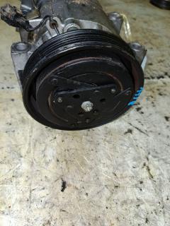Компрессор кондиционера на Nissan Cefiro A33 VQ20DE Фото 3