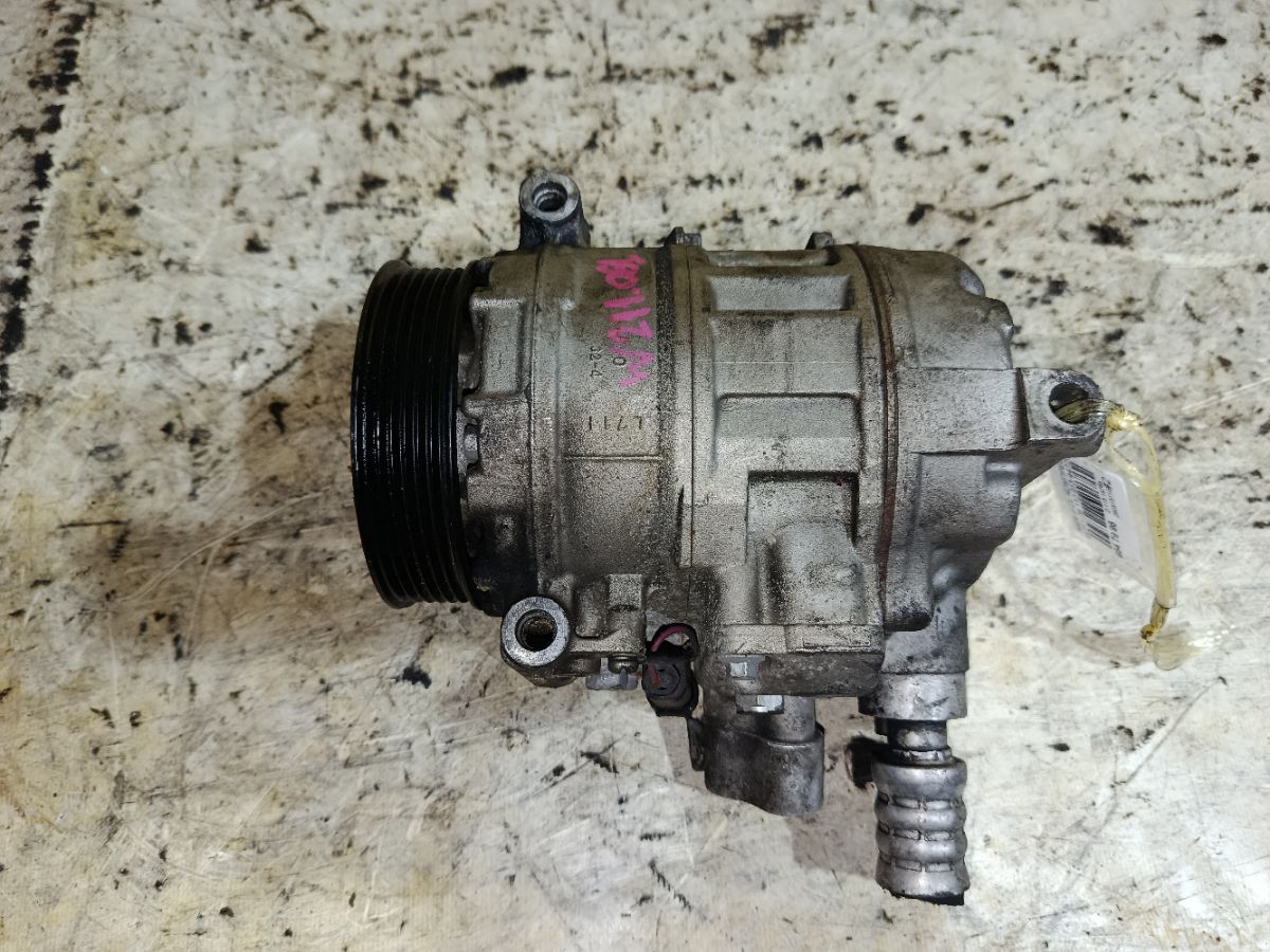 Компрессор кондиционера на Mercedes-Benz E-Class W211.061 112.913 Фото 4