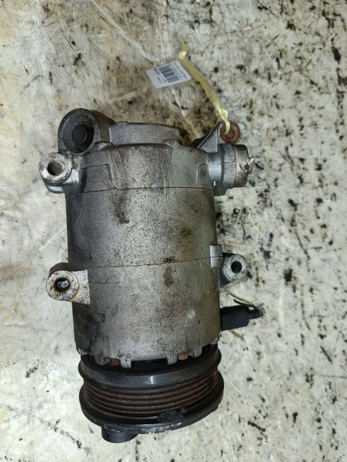 Компрессор кондиционера 6M5H-19D629-AB на Ford Focus 2 Фото 1