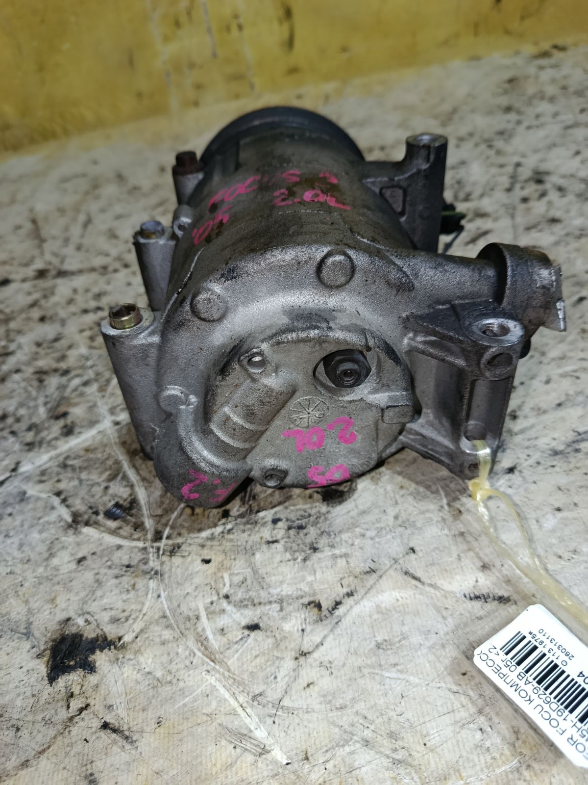 Компрессор кондиционера 6M5H-19D629-AB на Ford Focus 2 Фото 6