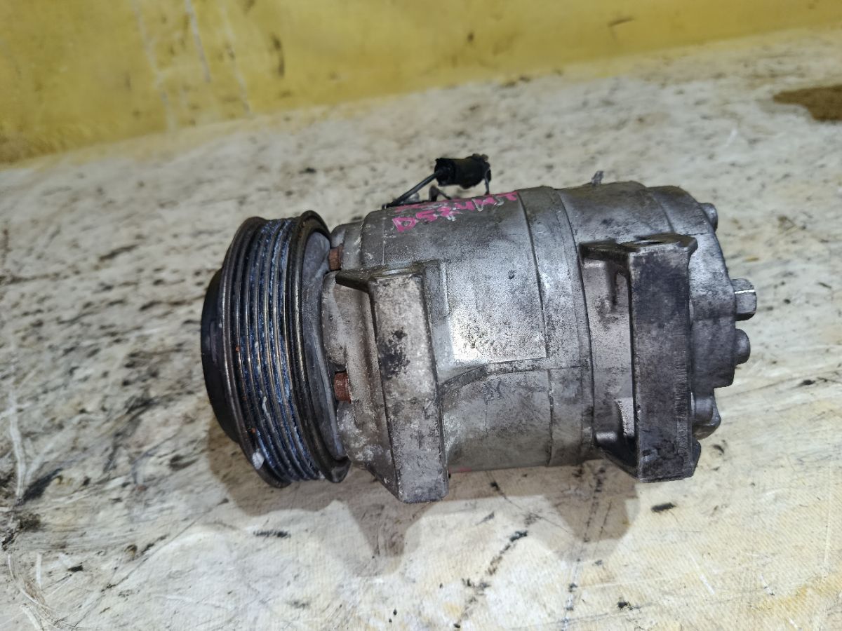 Компрессор кондиционера P30761388 на Volvo Xc90 CZ D5244T Фото 2