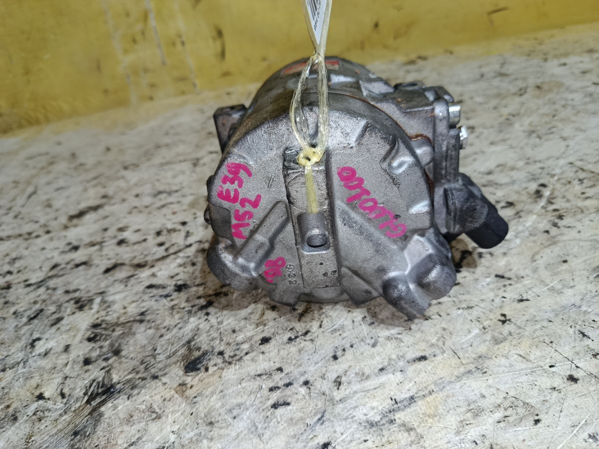 Компрессор кондиционера на Bmw 5-Series E39-DD21 M52 Фото 6