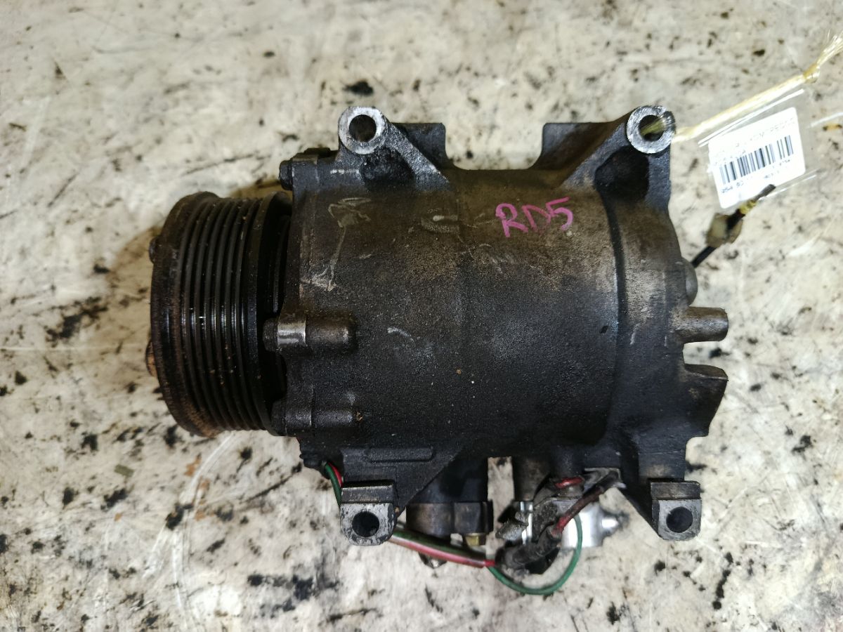 Компрессор кондиционера на Honda Cr-V RD5 K20A Фото 4