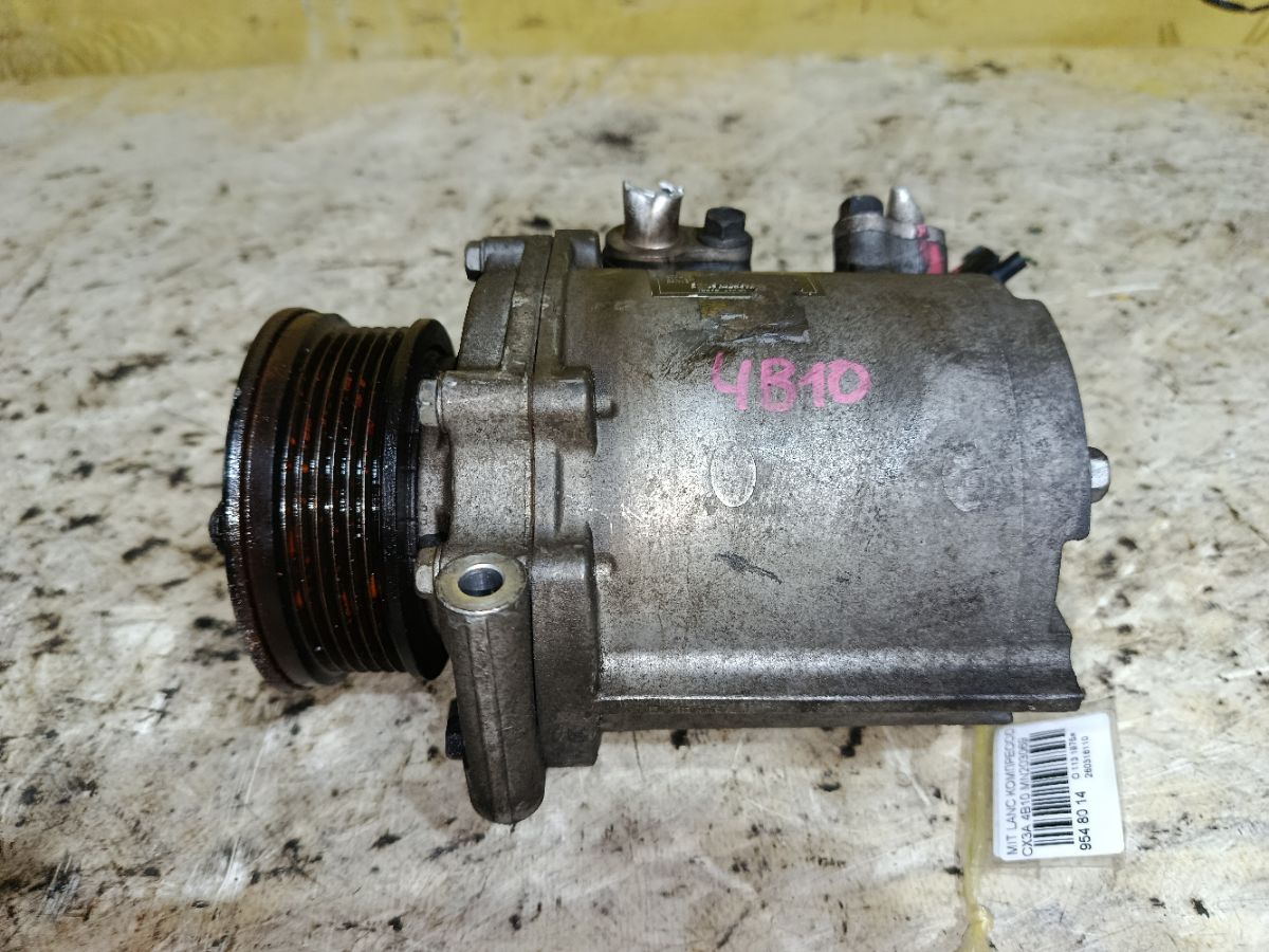 Компрессор кондиционера MN203069 на Mitsubishi Lancer X CX3A 4B10 Фото 4