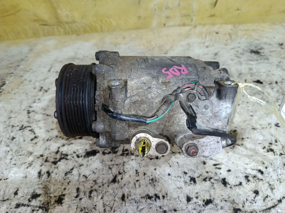 Компрессор кондиционера на Honda Cr-V RD5 K20A Фото 1