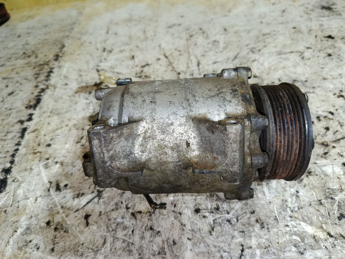 Компрессор кондиционера на Honda Cr-V RD5 K20A Фото 3