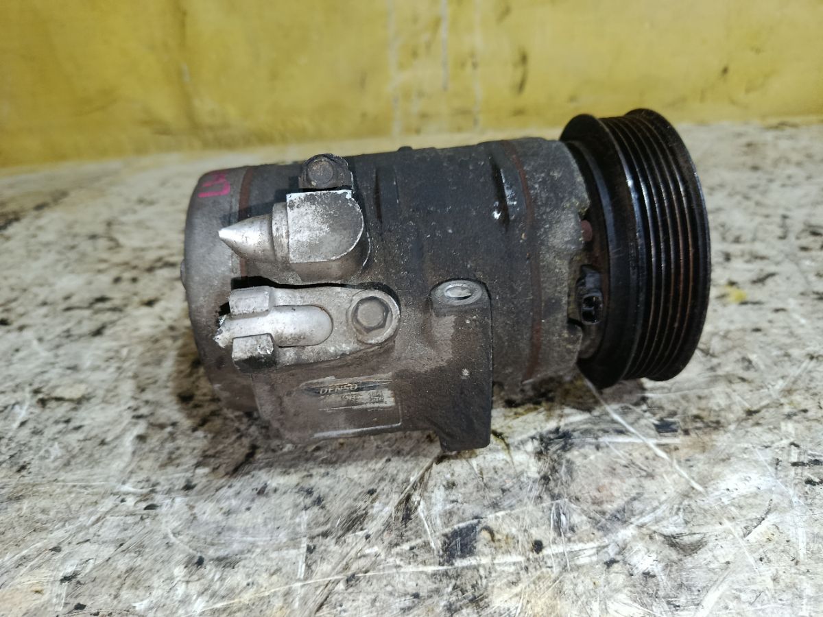 Компрессор кондиционера на Mazda Mpv LWFW AJ Фото 2