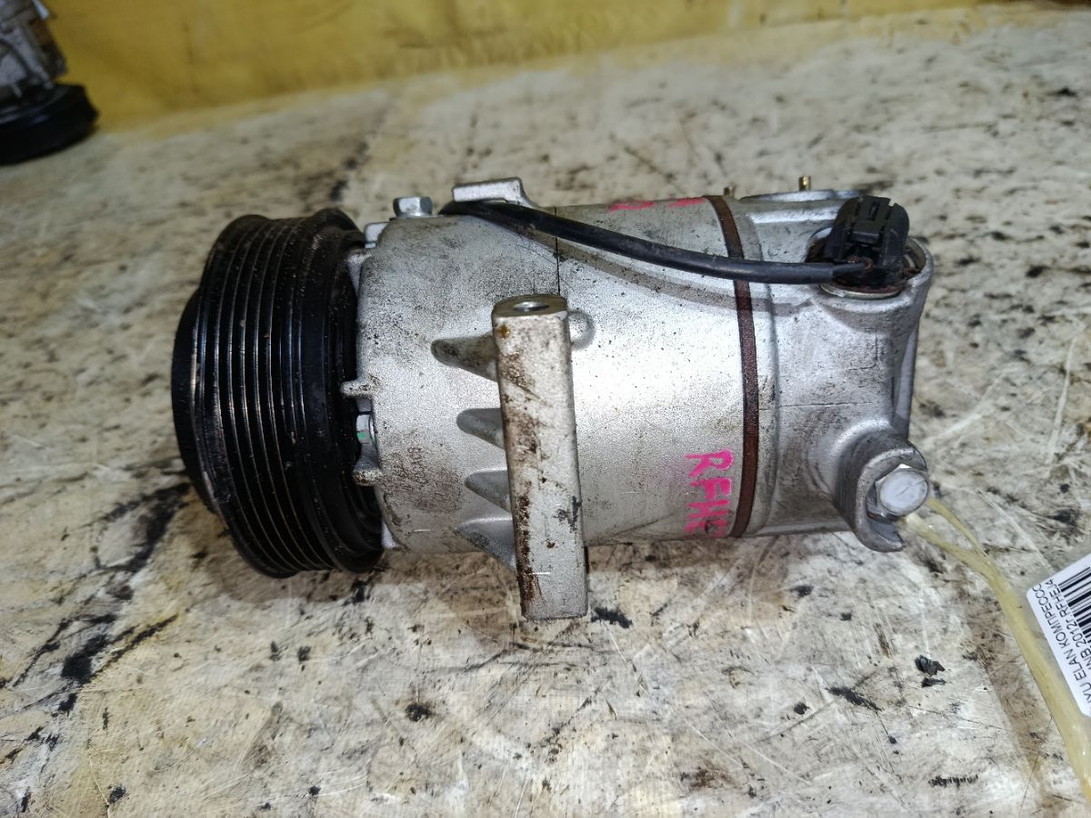 Компрессор кондиционера на Hyundai Elantra MD G4NB Фото 2