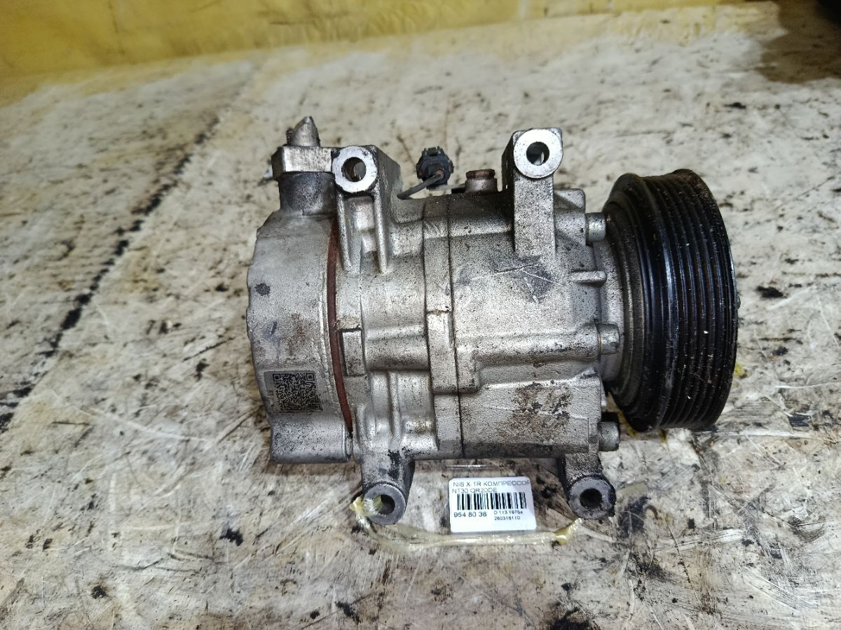 Компрессор кондиционера на Nissan X-Trail NT30 QR20DE Фото 6