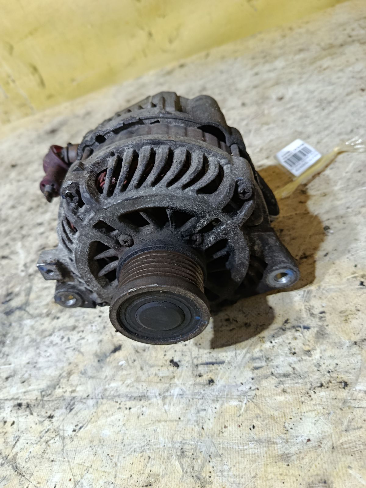 Генератор 23100-2YA00 на Nissan X-Trail NT30 QR20DE Фото 4