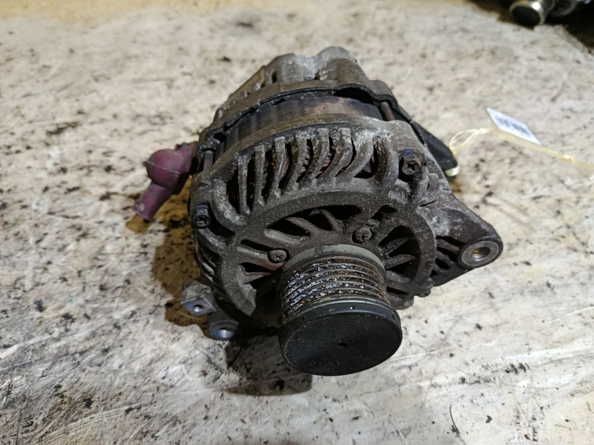 Генератор 23100-2YA00 на Nissan X-Trail NT30 QR20DE Фото 1