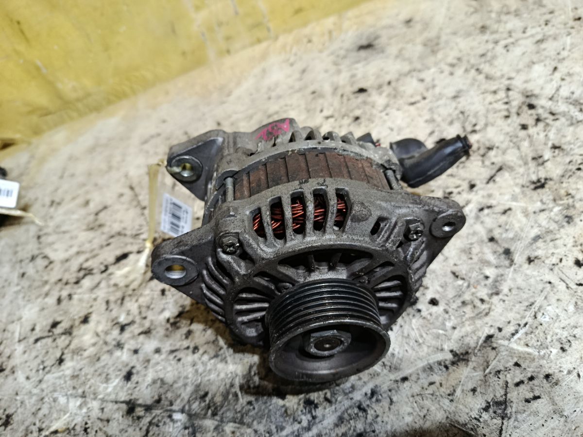 Генератор 23100 31U00, LC-008-0004 на Nissan Cefiro A32 VQ20DE Фото 1