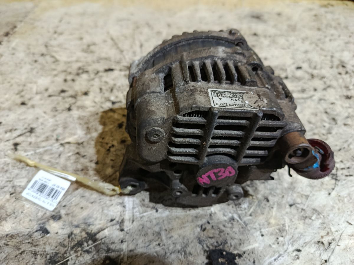 Генератор на Nissan X-Trail NT30 QR20DE Фото 2