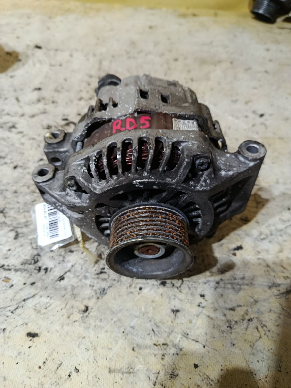 Генератор на Honda Cr-V RD5 K20A Фото 1