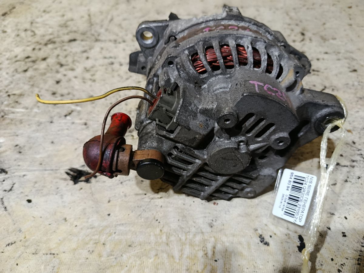 Генератор 23100-2YA00 на Nissan Serena TC24 QR20DE Фото 2