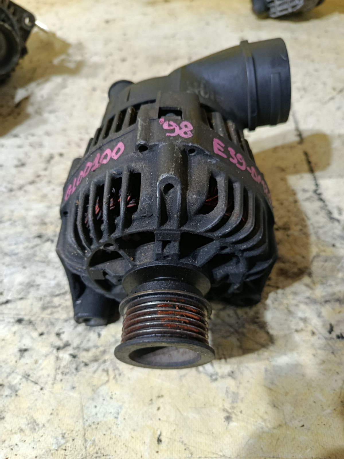 Генератор на Bmw 5-Series E39-DD21 M52 Фото 1