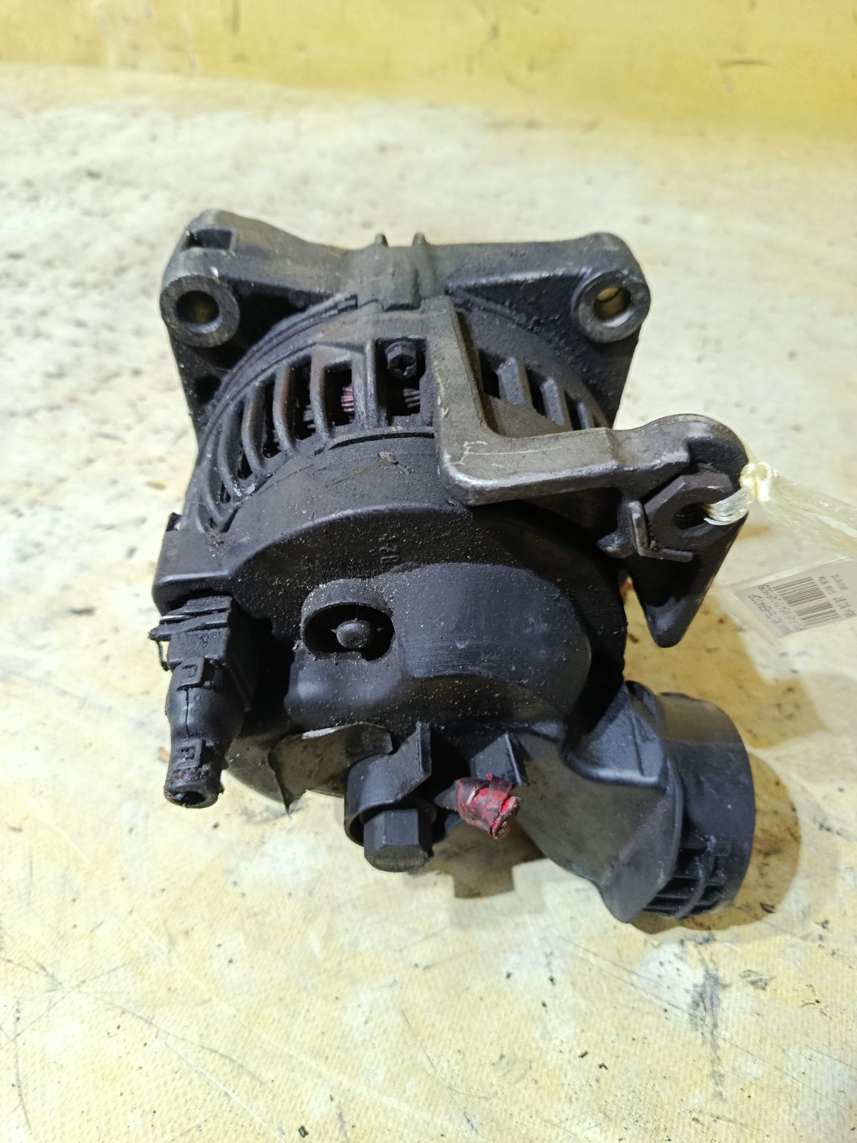 Генератор 0124515050, 12317501593, 12317501595, 12317501597, 12317501599, 12317501688, 12317501690, 12317501755, 2542377, 437367, SG12B029 на Bmw X5 E53-FA53 M54 Фото 4