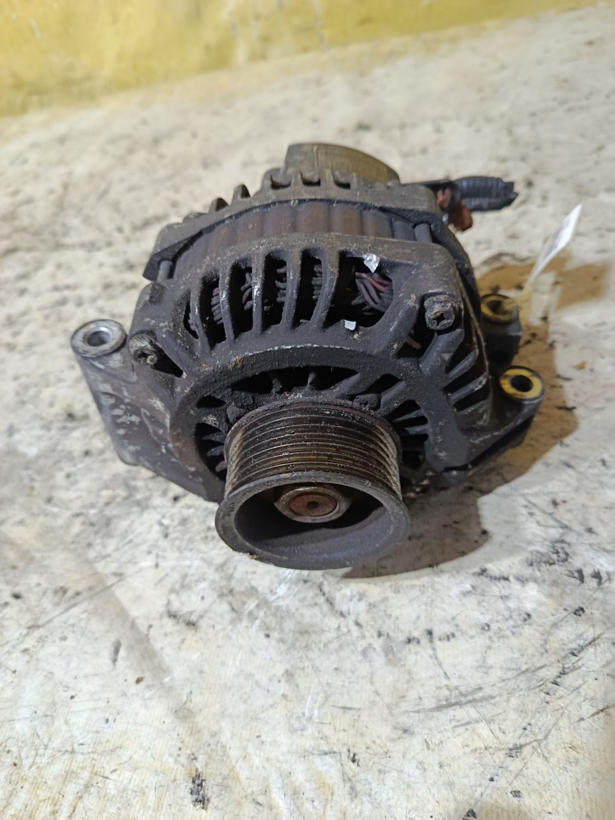 Генератор на Honda Cr-V RD5 K20A Фото 1