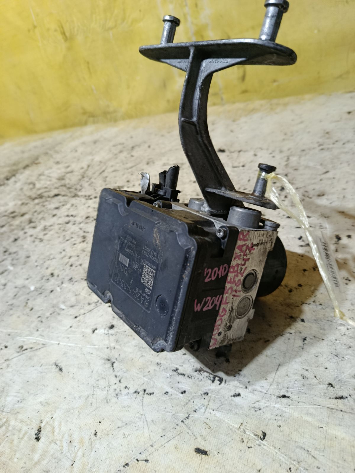 Блок ABS A2045455132, A2044313712 на Mercedes-Benz C-Class W204.054 272.947 Фото 3