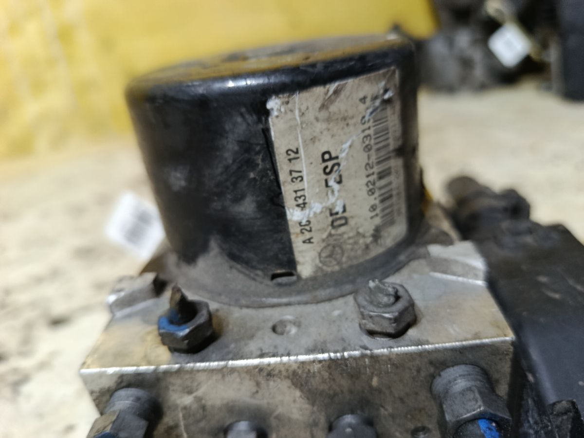 Блок ABS A2045455132, A2044313712 на Mercedes-Benz C-Class W204.054 272.947 Фото 6