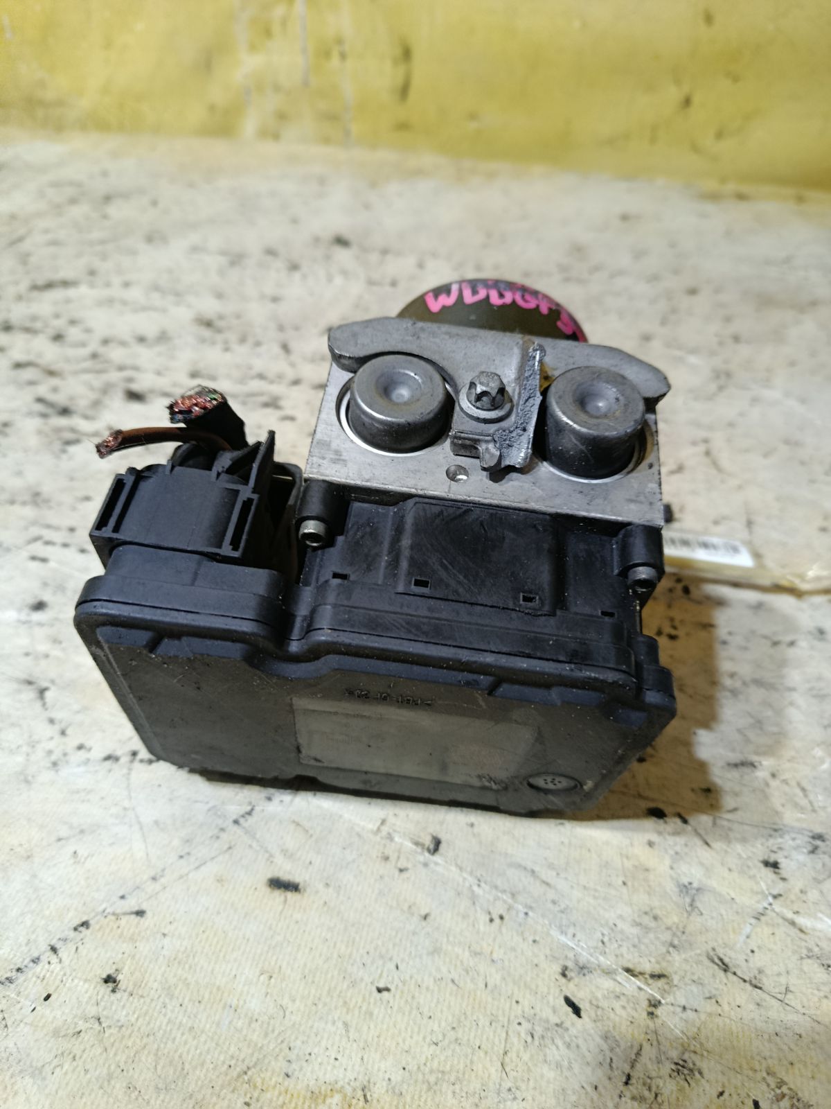 Блок ABS A2045455132, A2044313712 на Mercedes-Benz C-Class W204.054 272.947 Фото 2