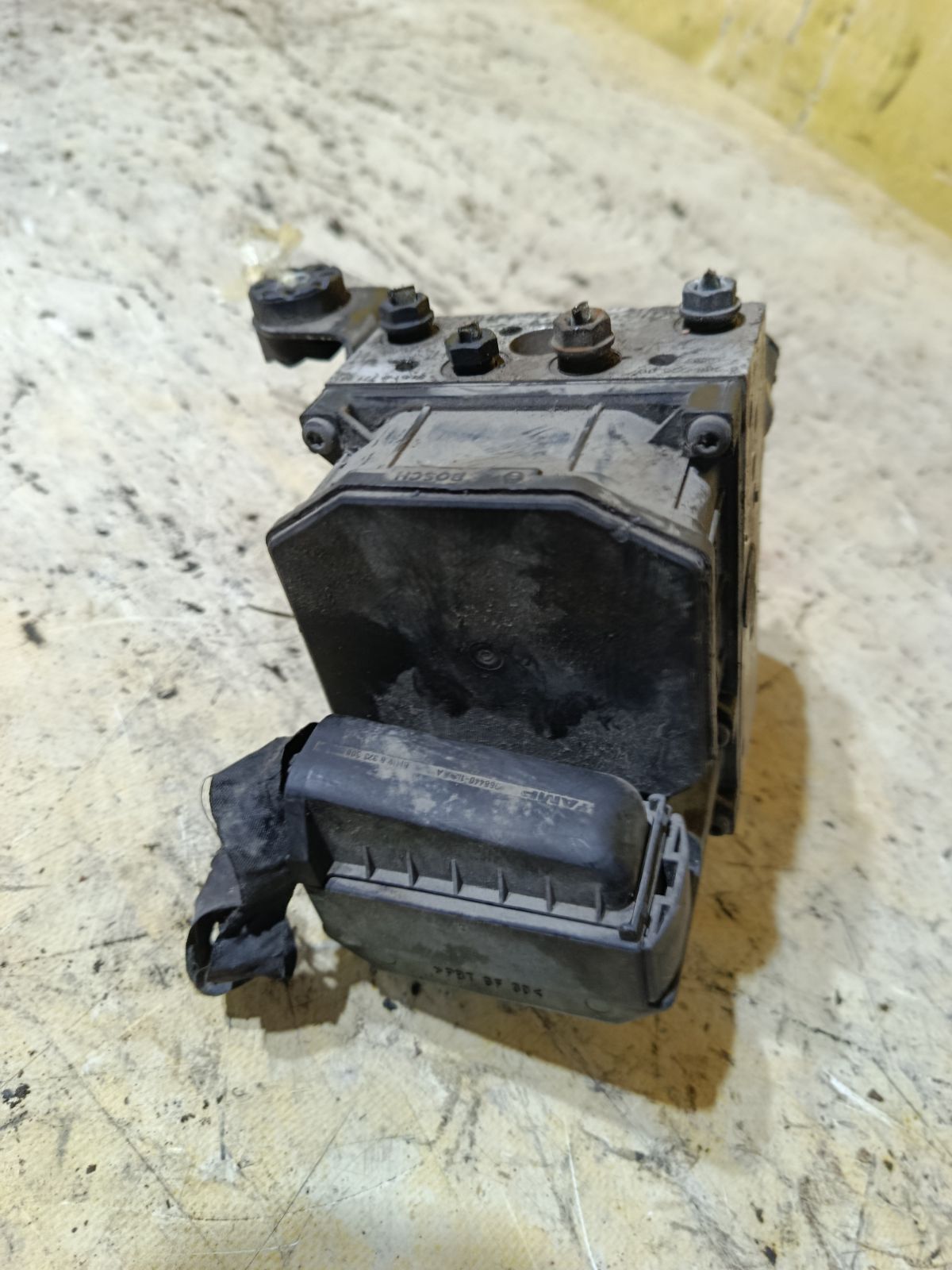 Блок ABS 6771233, 0265950006, 6754512, 0265225007 на Bmw 7-Series E66-HN81 N62N Фото 4