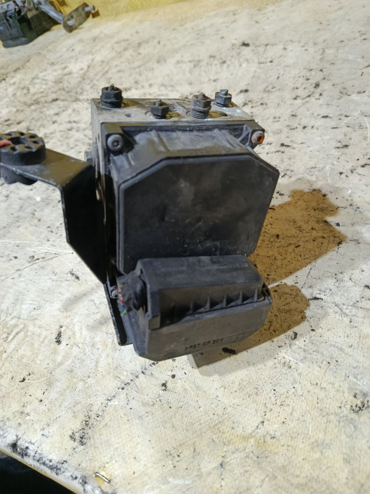 Блок ABS 34526756342, 0265900001, 34516756340, 0265223001 на Bmw 5-Series E39-DT41 M54 Фото 3