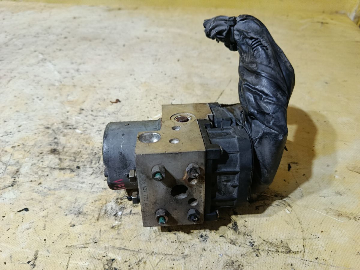 Блок ABS 0273004562, 9643777980, 0265216757 на Peugeot 307 Фото 1