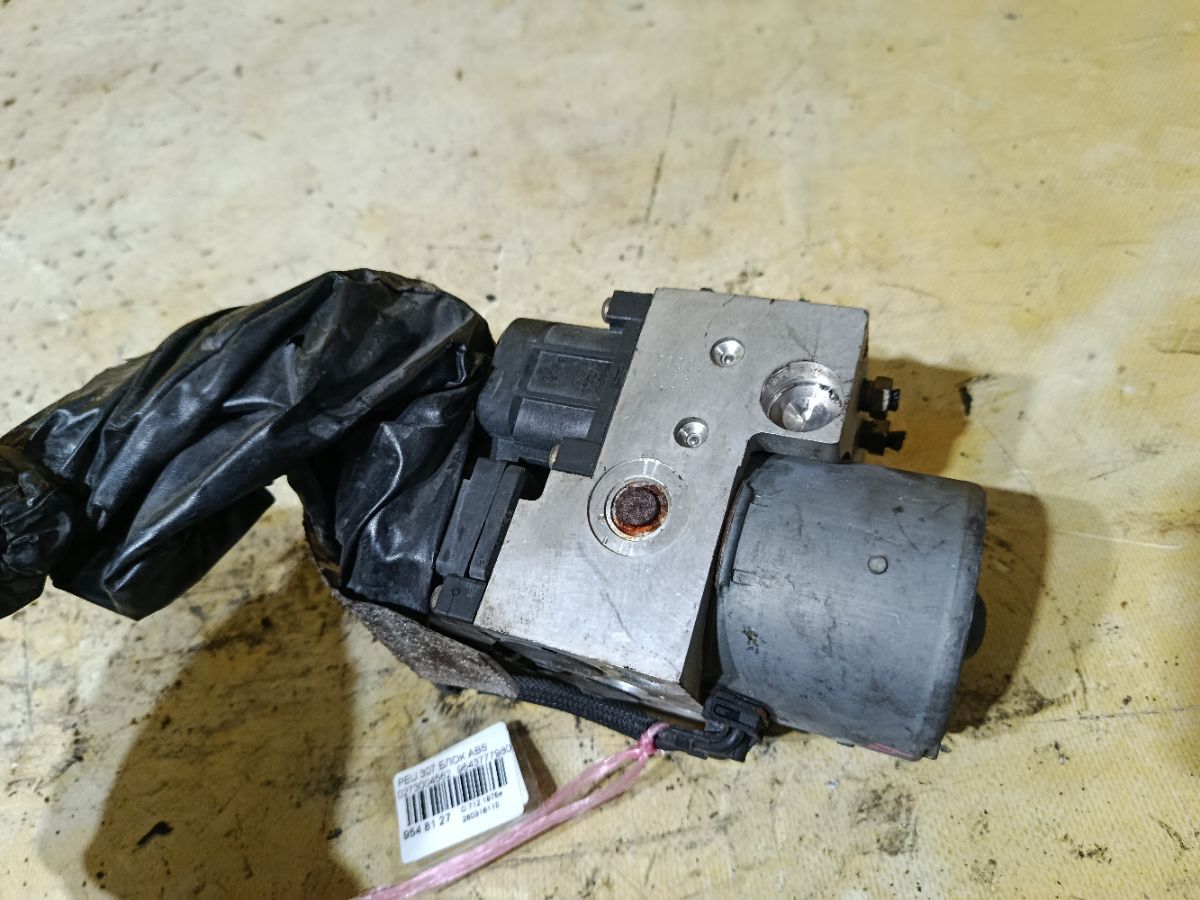 Блок ABS 0273004562, 9643777980, 0265216757 на Peugeot 307 Фото 2