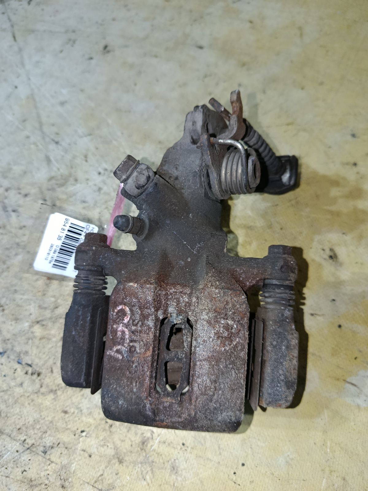 Суппорт на Honda Accord CF4 F20B Фото 1