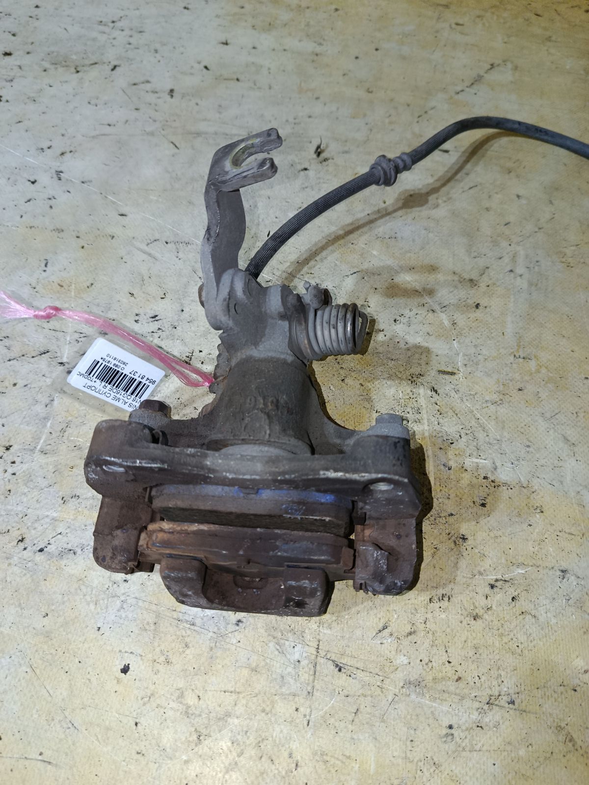 Суппорт на Nissan Almera N16 QG16DE Фото 2