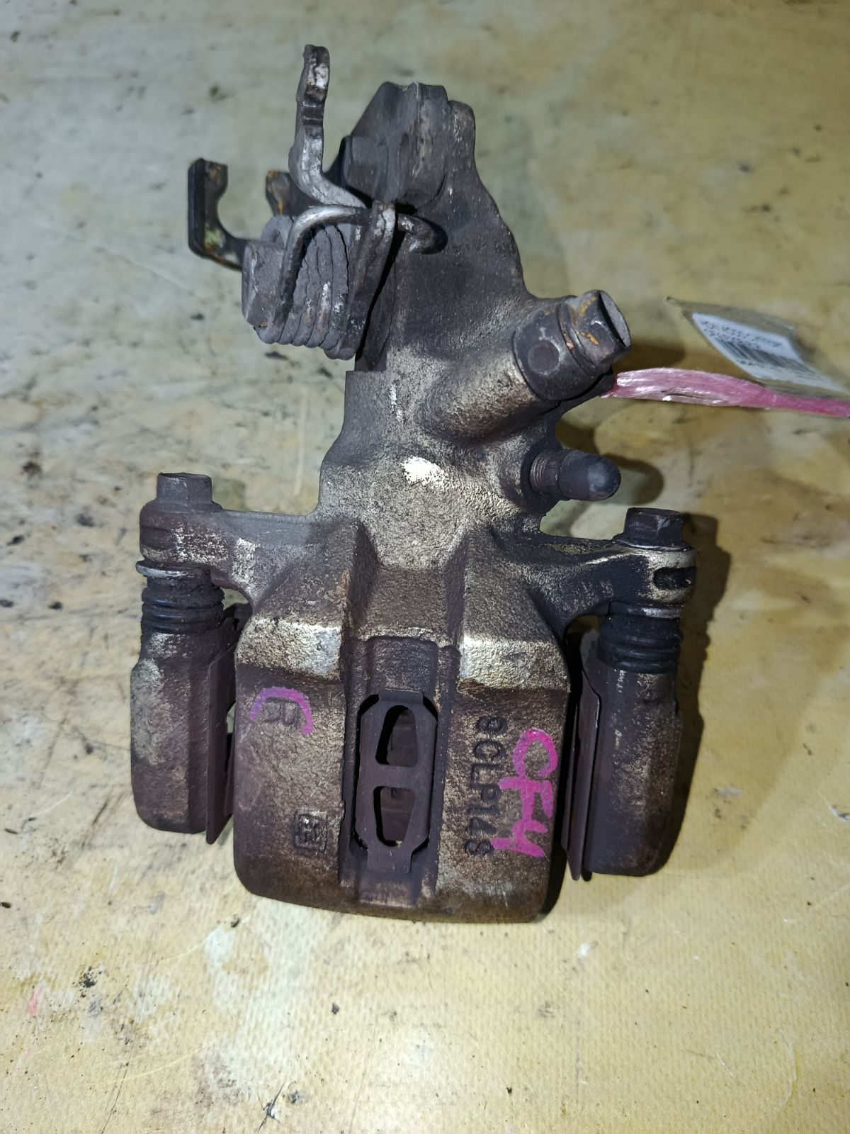 Суппорт на Honda Accord CF4 F20B Фото 1