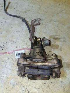 Суппорт на Nissan Almera N16 QG16DE Фото 2