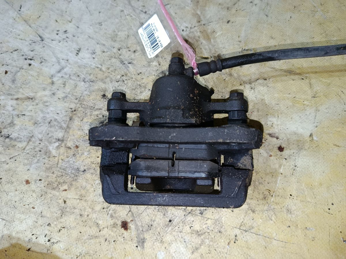 Суппорт на Hyundai Tucson 1 JM D4EA Фото 2