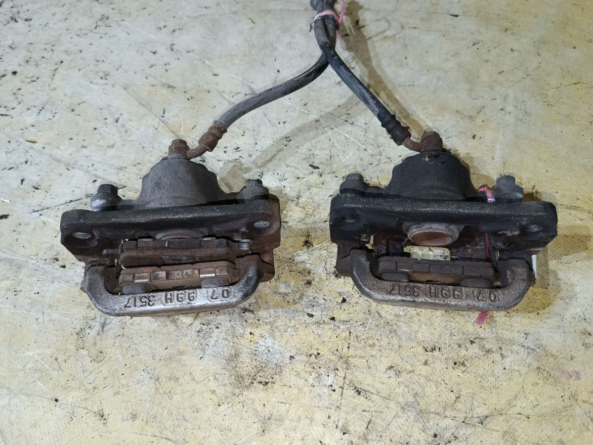 Суппорт на Nissan Teana J32 VQ35DE Фото 2