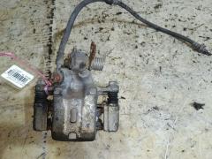 Суппорт на Nissan Cefiro A33 VQ20DE, Заднее Правое расположение