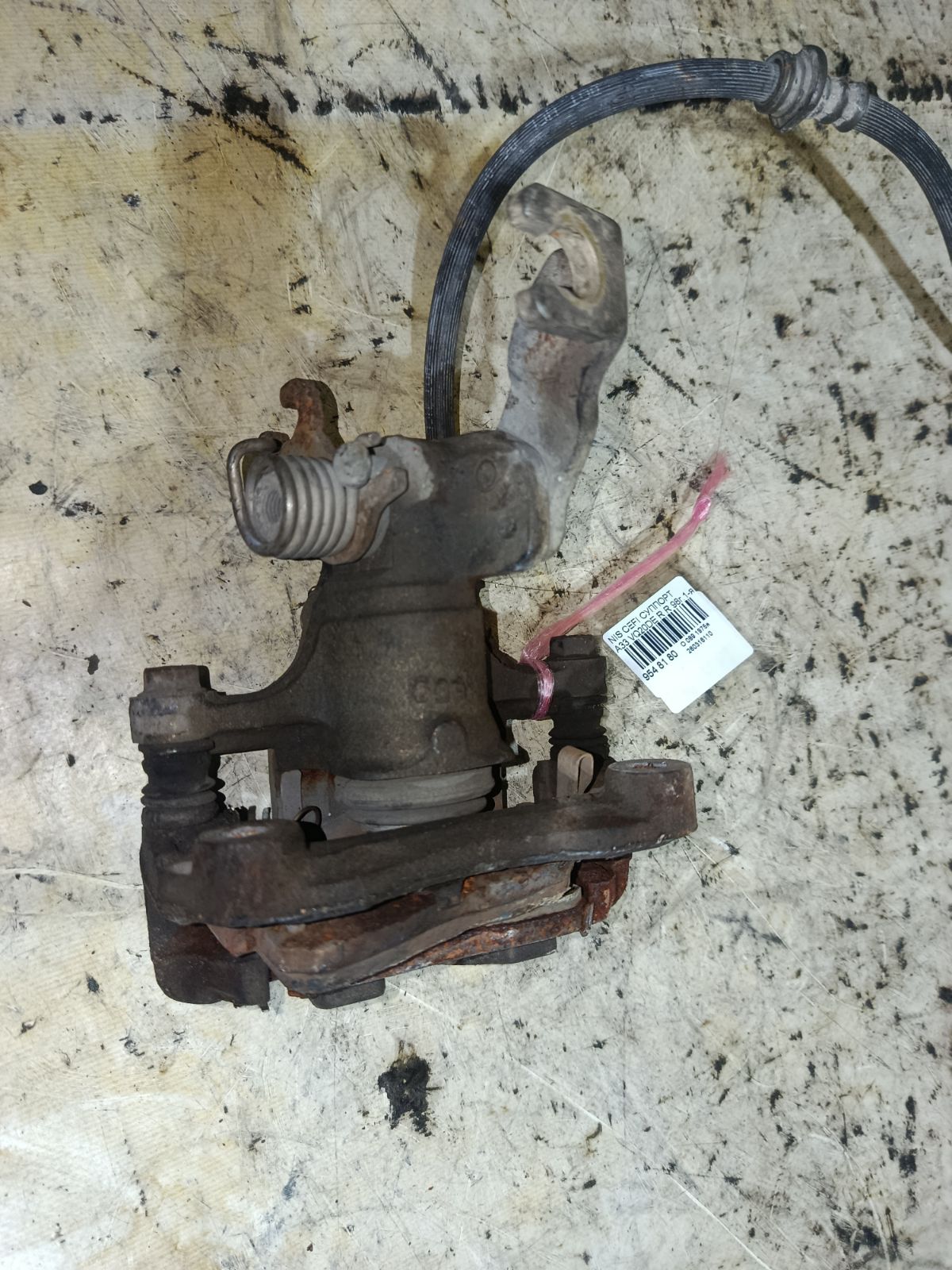 Суппорт на Nissan Cefiro A33 VQ20DE Фото 3