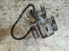 Суппорт на Nissan Cefiro A33 VQ20DE, Заднее Правое расположение