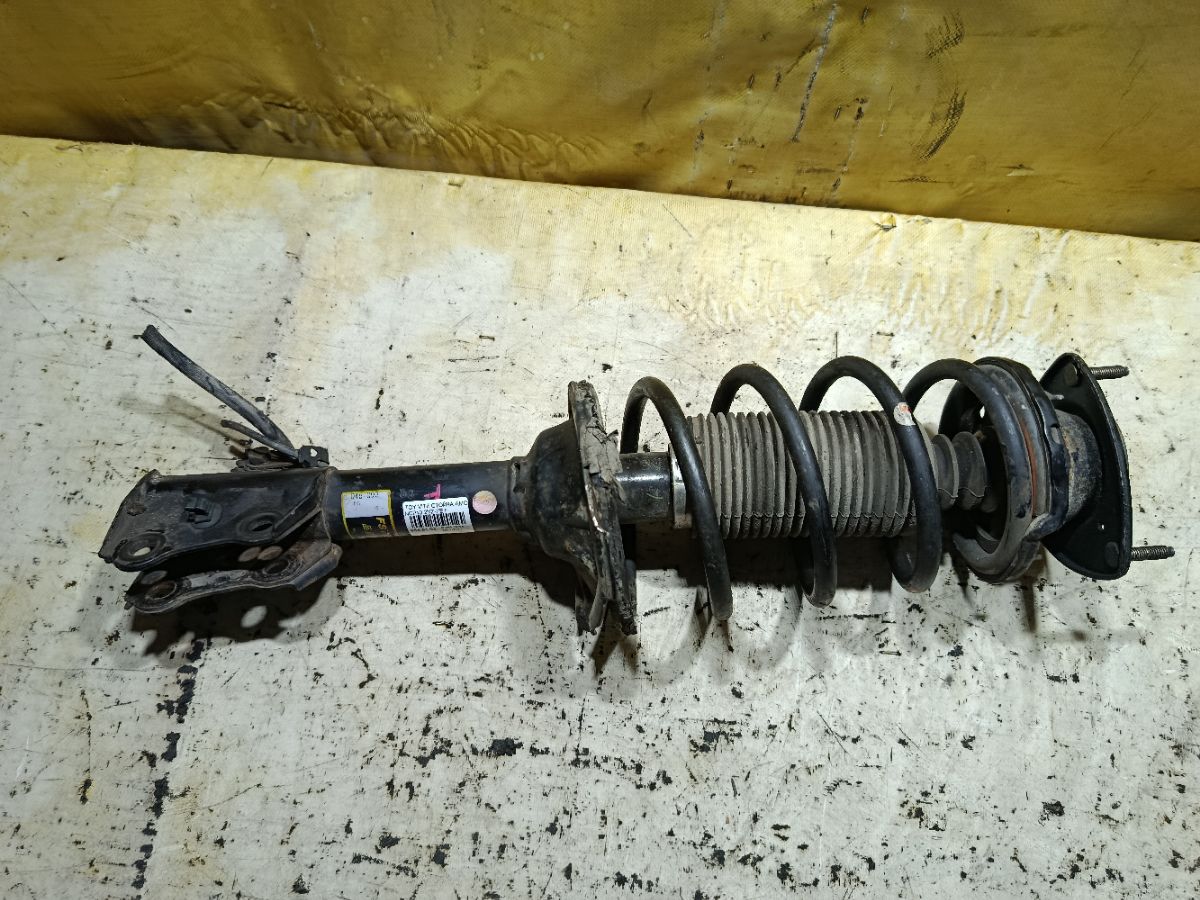 Стойка амортизатора 22-052704, 280 521, 316 339, 32-G30-A, 333258, 333368, 48510-52031, 48510-52033, 48510-52041, 48510-52042, 48510-52043, 48510-52060, 48510-52061, 48510-52062, 48510-52180, 48510-52210, 48510-52211, 48510-52212, 48510-52220, 48510-52221, 48510-52222, 48510-52350, 48510-52351, 48510-59146, 48510-59148, 48510-59156, 48510-59157, 48510-59158, 48510-59175, 48510-59176, 48510-59177, 48510-59265, 48510-59275, 48510-59276, 48510-59277, 48510-59285, 48510-59286, 48510-59287, 48510-59345, 48510-59346, 4851009510, 4851009520, 4851009900, 4851009A04, 4851009A06, 4851009A07, 4851009A20, 485100D010, 485100D020, 485100D040, 485100D080, 485100D100, 485100D110, 485100D150, 485100D160, 4851052013, 4851052014, 4851052030, 4851052032, 4851052034, 4851052040, 4851052044, 4851052050, 4851052052, 4851052063, 4851052121, 4851052122, 4851052170, 4851052213, 4851052223, 4851052231, 4851052232, 4851052233, 4851052352, 4851052360, 4851052361, 4851052362, 4851052370, 4851052371, 4851052400, 4851052401, 4851052420, 4851052630, 4851052640, 4851052650, 4851052660, 4851052670, 4851052710, 4851052780, 4851052A20, 4851059145, 4851059147, 4851059149, 4851059155, 4851059159, 4851059165, 4851059167, 4851059178, 4851059206, 4851059207, 4851059225, 4851059226, 4851059255, 4851059278, 4851059288, 4851059306, 4851059307, 4851059347, 4851059375, 4851059376, 4851059377, 4851059385, 4851059386, 4851059455, 4851059456, 4851059475, CR-049-4165, CR-049F-NCP10, CR8898, SJ-049-4165, ST-049-4165 на Toyota Vitz NCP10 2NZ-FE Фото 1