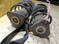 Стойка амортизатора на Ford Focus 2 Фото 4