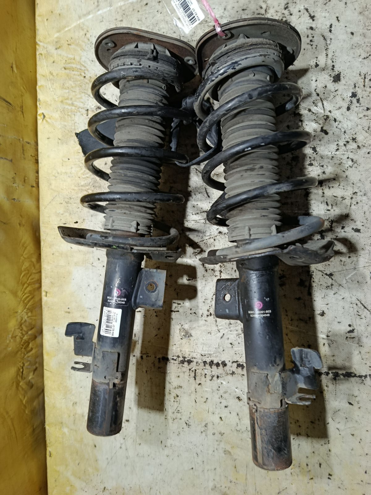 Стойка амортизатора 8G91-18K001-BEB, 8G91-18045-BEB на Ford Mondeo 4 Фото 1