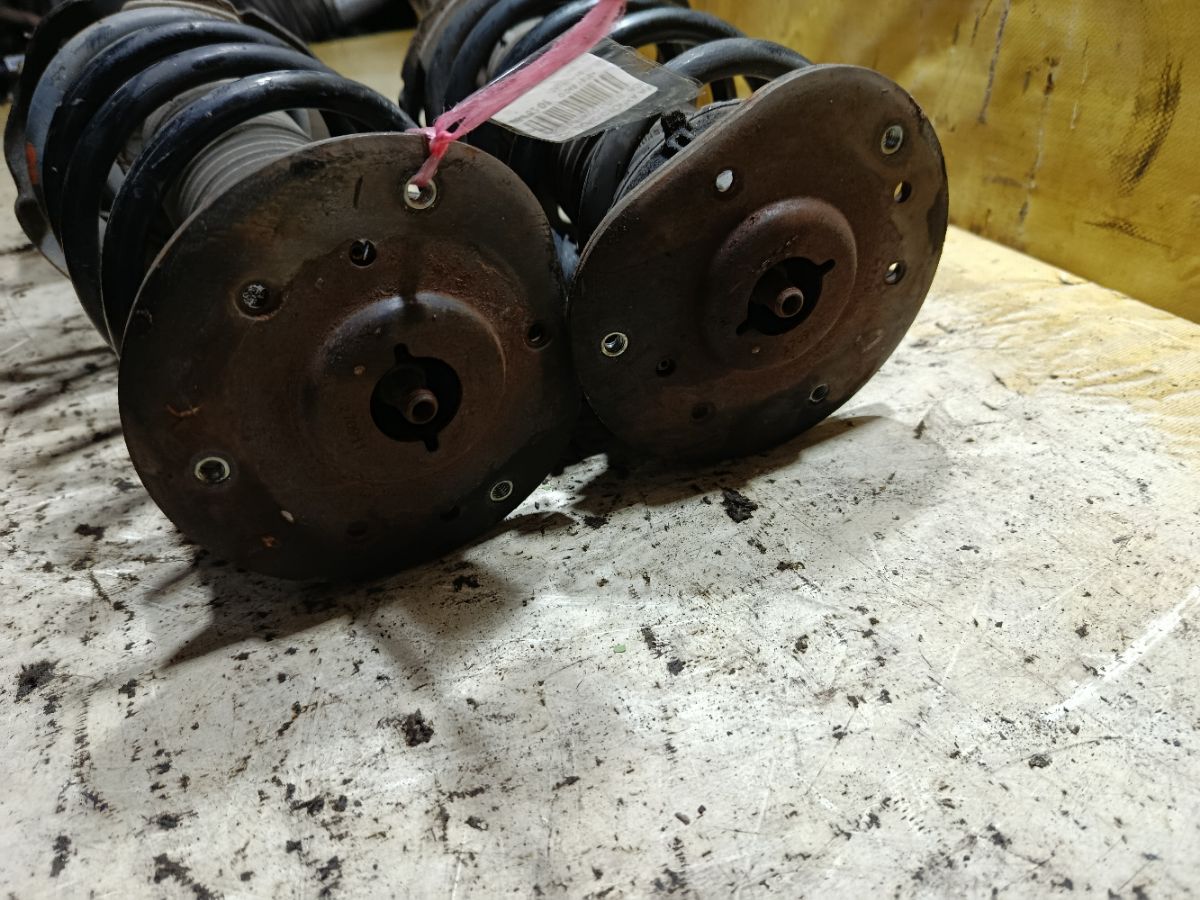 Стойка амортизатора 8G91-18K001-BEB, 8G91-18045-BEB на Ford Mondeo 4 Фото 3