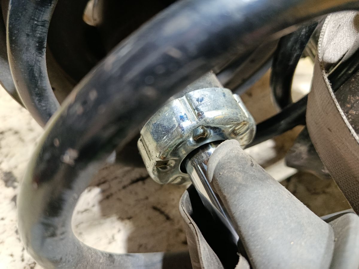 Стойка амортизатора на Honda Cr-V RD5 K20A Фото 2