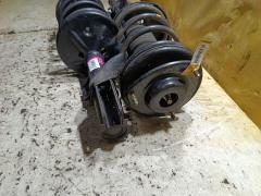 Стойка амортизатора на Mitsubishi Chariot Grandis N84W 4G64 Фото 3