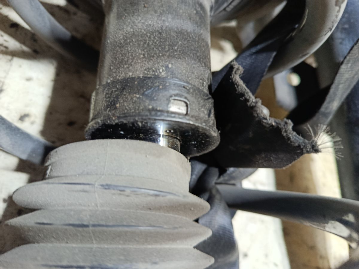 Стойка амортизатора E18134700AB, E18134900AB на Ford Escape LFAL3P L3 Фото 3