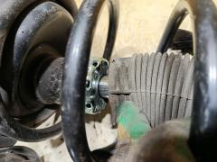 Стойка амортизатора на Ford Focus 2 Фото 3